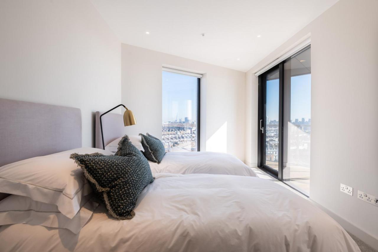 Elegant Victoria Home Close To Sloane Square By Underthedoormat Londres Exterior foto